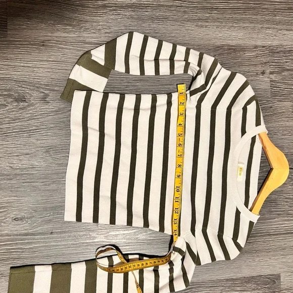Anthropologie Olive and White Striped Long Sleeve Top - Picture 4 of 6